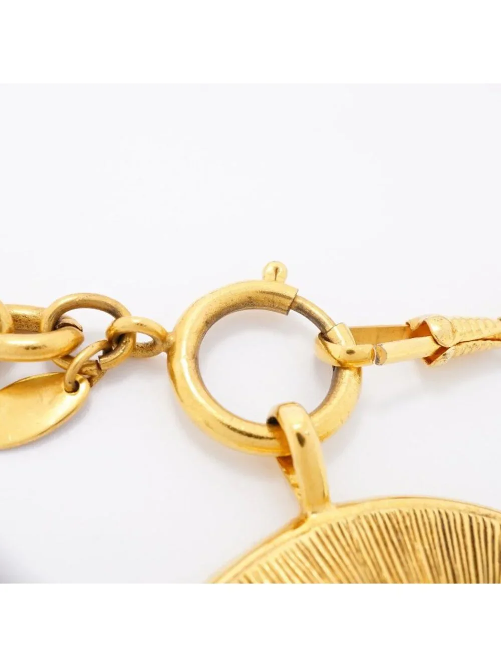 Chanel necklace vintage